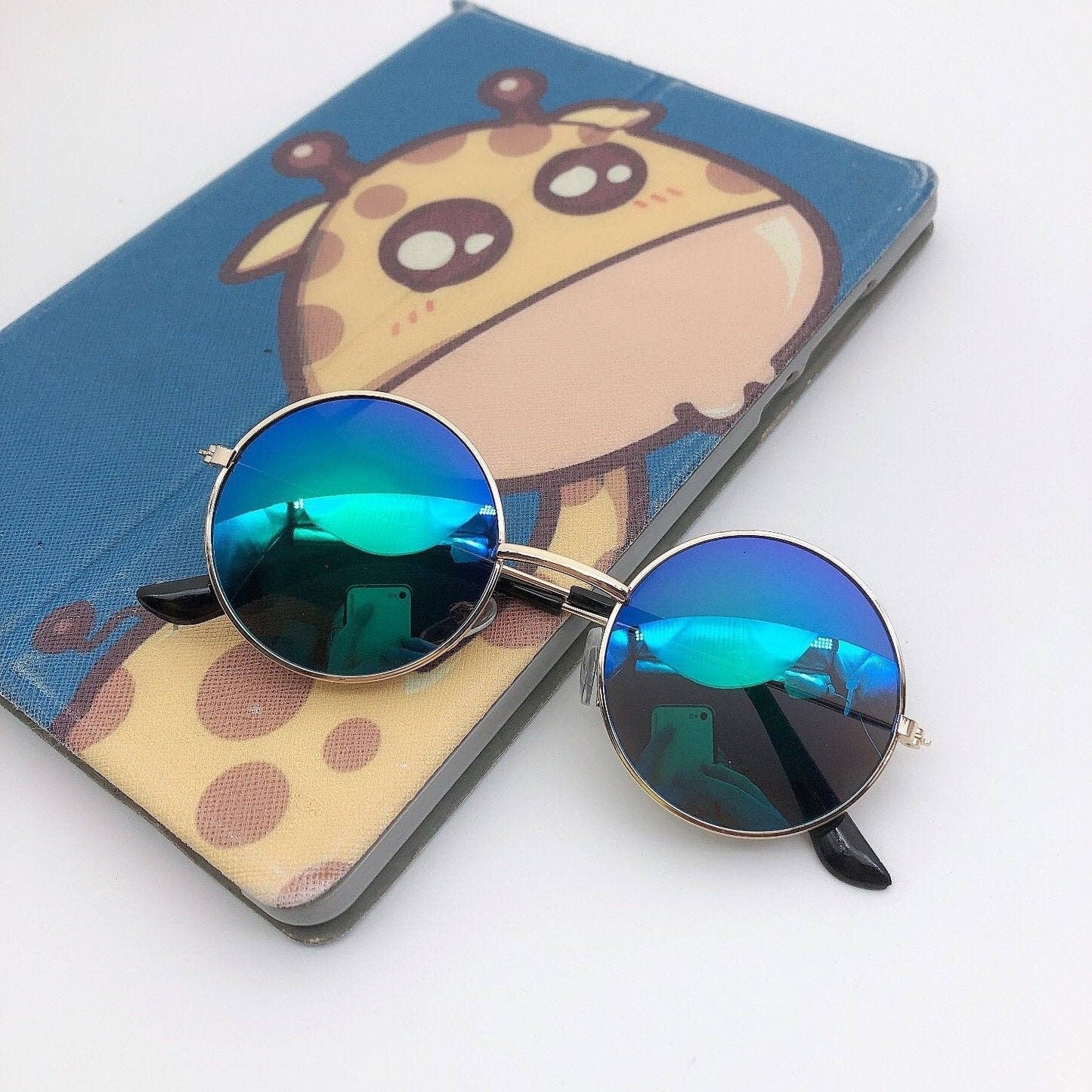 Children's round frame sunglasses and colorful Sunglasses