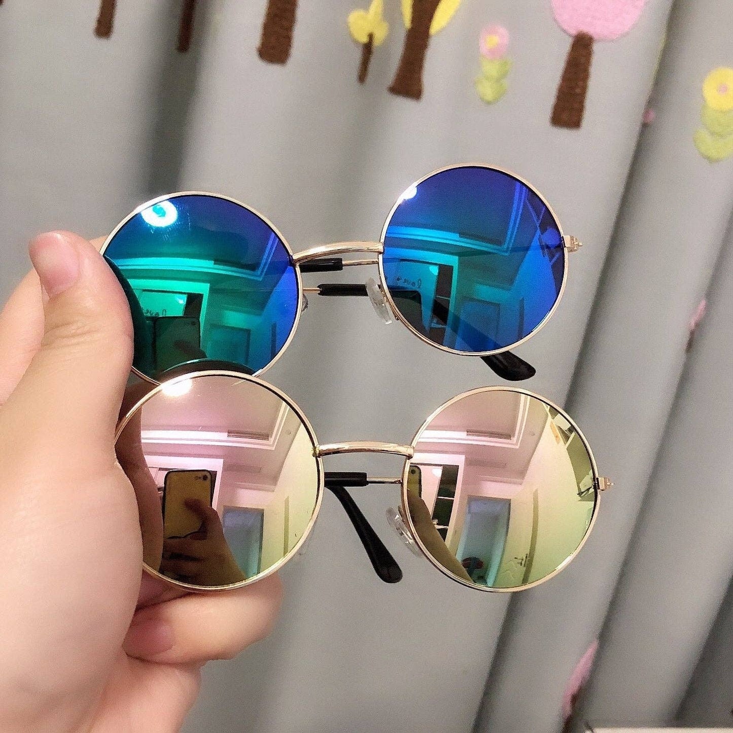 Children's round frame sunglasses and colorful Sunglasses