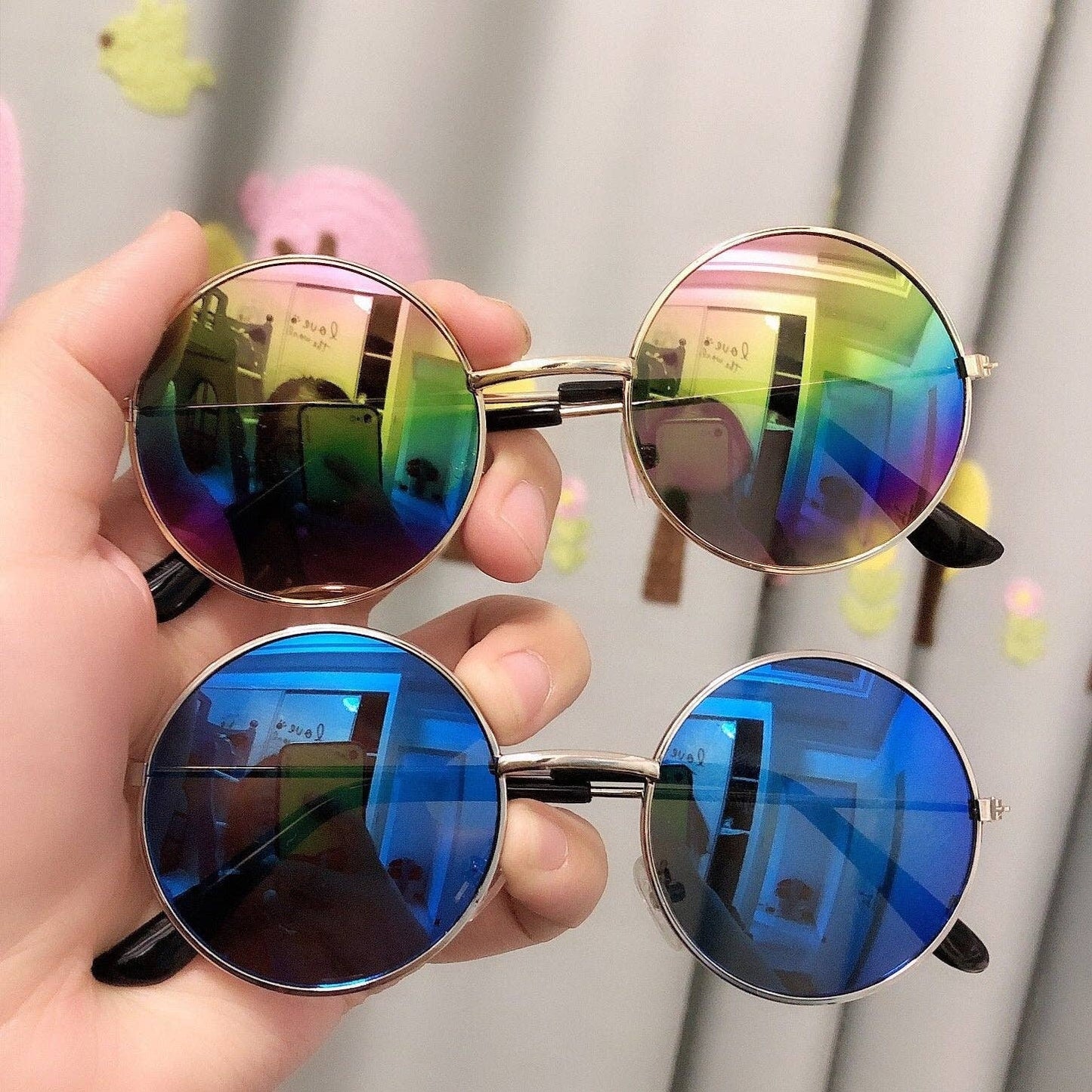 Children's round frame sunglasses and colorful Sunglasses