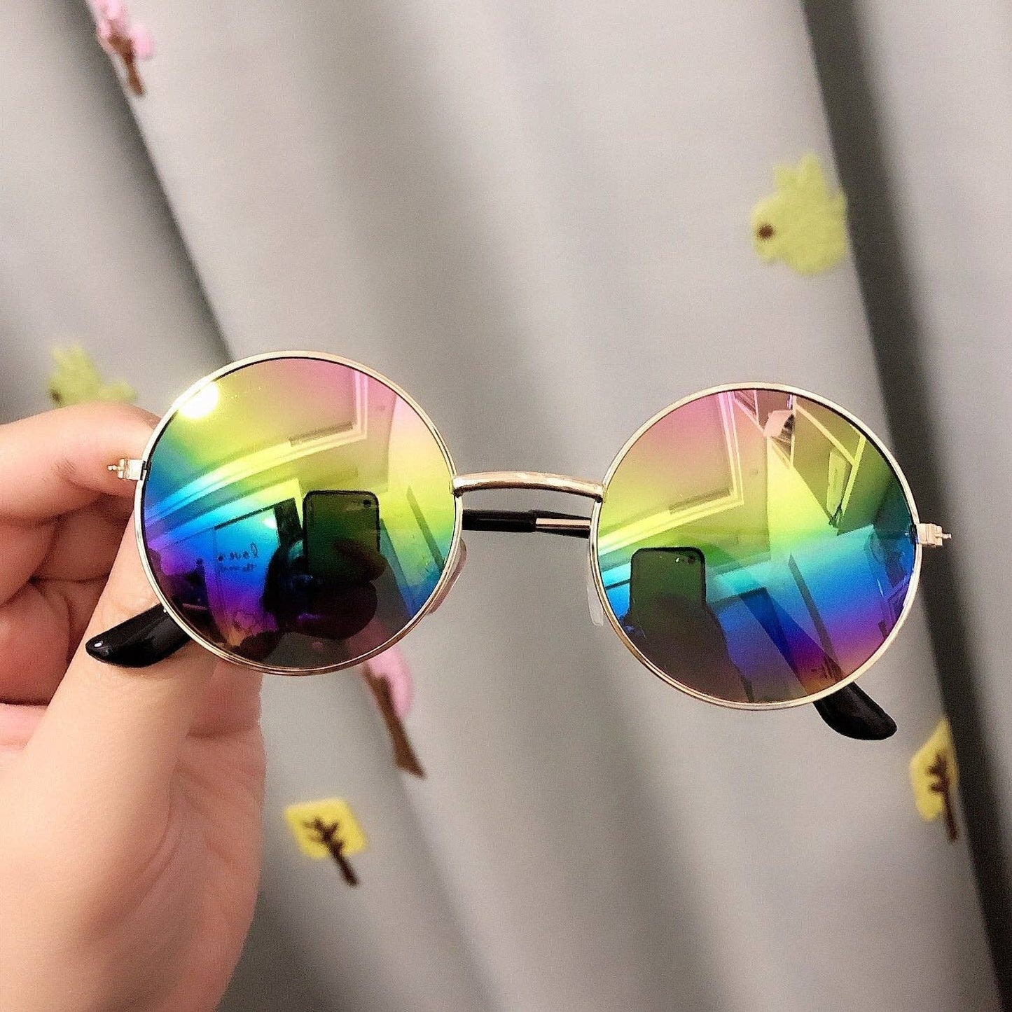 Children's round frame sunglasses and colorful Sunglasses